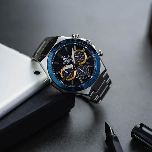 卡西欧手表 edifice 蓝色碳纤维表盘设计 太阳能动力防水商务男表eqs