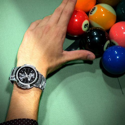 卡西欧手表 G-SHOCK  经典圆弧流线感设计 防水防震太阳能动力六局电波运动表款AWM-500