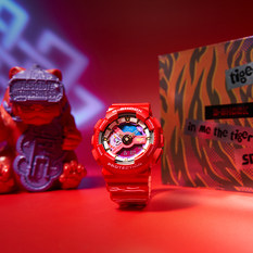 卡西欧手表 G-SHOCK 虎年生肖款--擦主席联名款  特殊包装  防水防震运动表款GA-110CCA21-4PFC