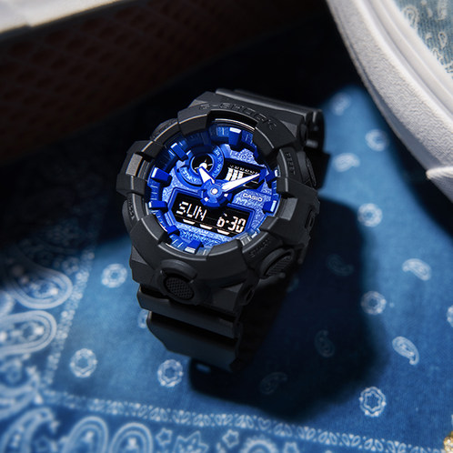 卡西欧手表 G-SHOCK  “蓝色腰果花”硬碰硬主题系列  防震防水表款GA-700BP-1APR