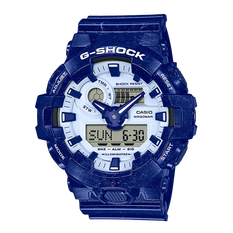 卡西欧手表 G-SHOCK 国潮“青花瓷"主题系列  配备潮玩公仔 初代G-FAMILY 成员 G康康  防水防震表款GA-700BWP-2APFQ