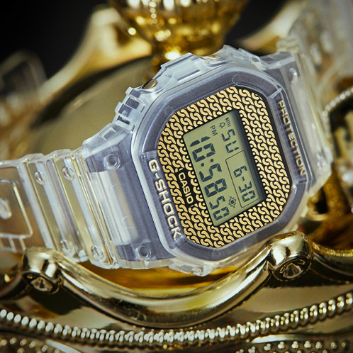 卡西欧手表 G-SHOCK  “GOLD CHAIN”表款  嘻哈主题元素 特殊背刻  配备可替换表圈表带  防水防震运动男表DWE-5600HG-1PFH