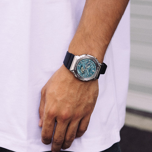 卡西欧手表 G-SHOCK  八边形表框设计 金属表头 防水防震蓝牙连接太阳能动力运动男表GBM-2100