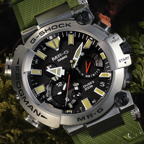 卡西欧手表 G-SHOCK  【新品】MR-G FROGMAN 系列 日本山形工厂高端生产线 人造蓝宝石玻璃镜面背刻 防水防震防磁蓝牙连接六局电波太阳能动力表款MRG-BF1000RG-3ADR