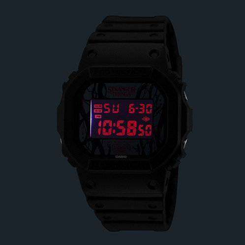 卡西欧手表 G-SHOCK  【新品】怪奇物语联名 防水防震时尚表款DW-5600STT-1PR