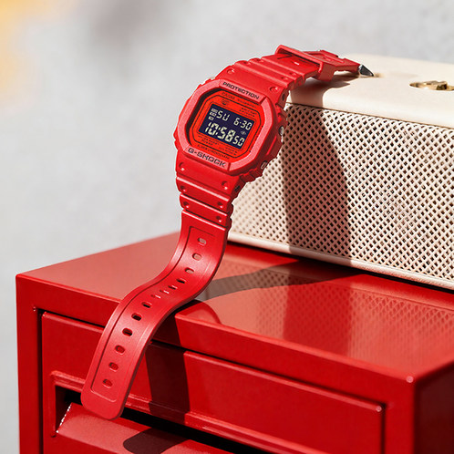 卡西欧手表 G-SHOCK  【新品】主题系列 特殊礼盒 防水防震运动表款DW-5600RRB/DW-6900RRB/GA-110RRB/GA-2100RRB