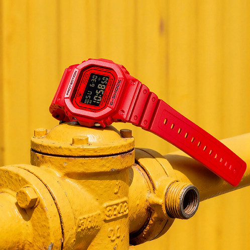 卡西欧手表 G-SHOCK  【新品】主题系列 特殊礼盒 防水防震运动表款DW-5600RRB/DW-6900RRB/GA-110RRB/GA-2100RRB