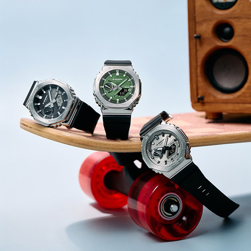 卡西欧手表 G-SHOCK  八边形表框设计 金属表头 防水防震蓝牙连接太阳能动力运动男表GBM-2100